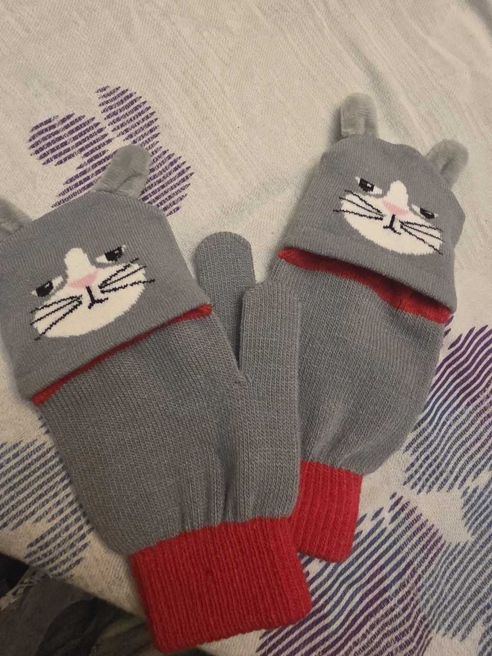 Kids Red & Gray Cat Convertible Mittens